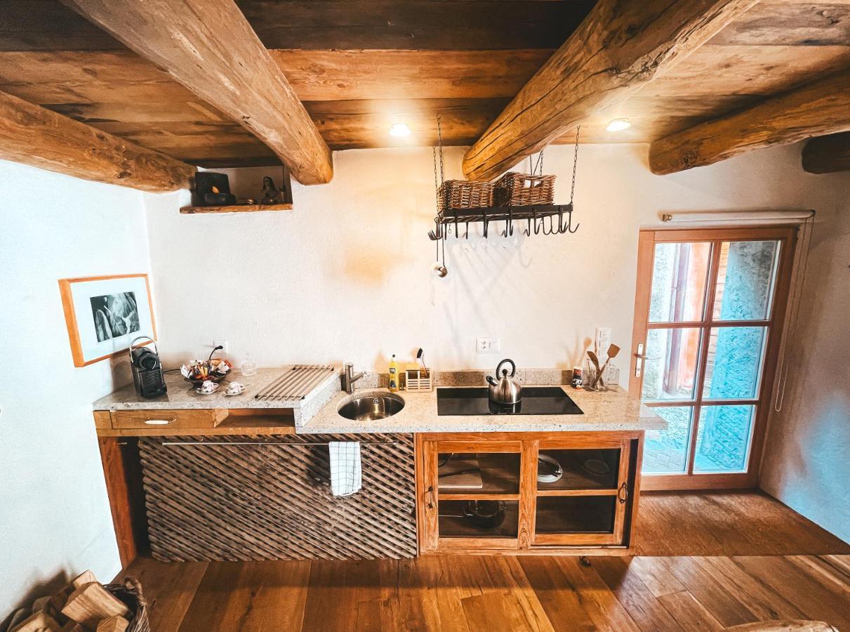 Case Di Sotto, House & Breakfast Muralto Extérieur photo