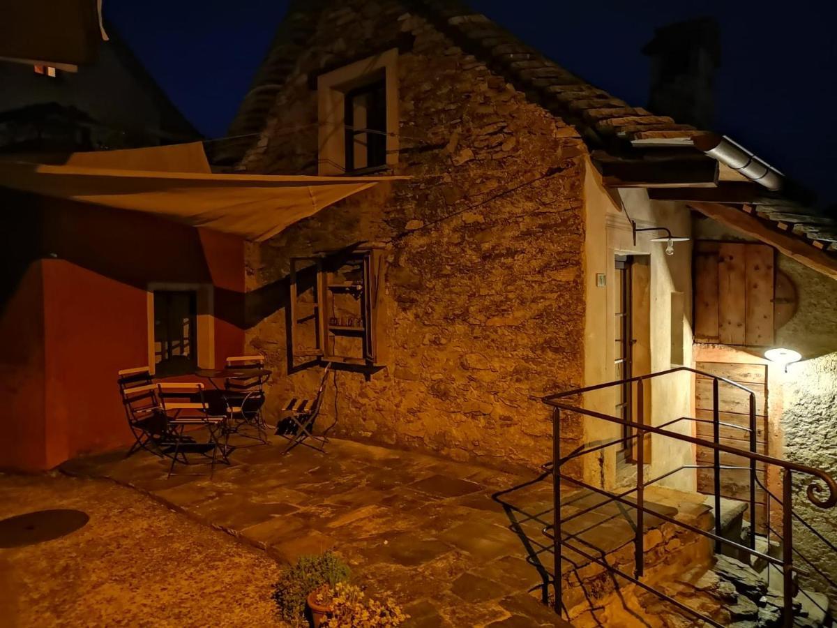 Case Di Sotto, House & Breakfast Muralto Extérieur photo